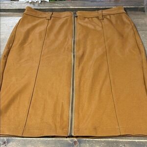d. jeans Tan Pencil Skirt with Front Zipper size 6